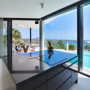 https://villa-bora-ibiza.balearic-islands.net