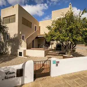 https://can-noves-villa-de-3-suites.balearic-islands.net